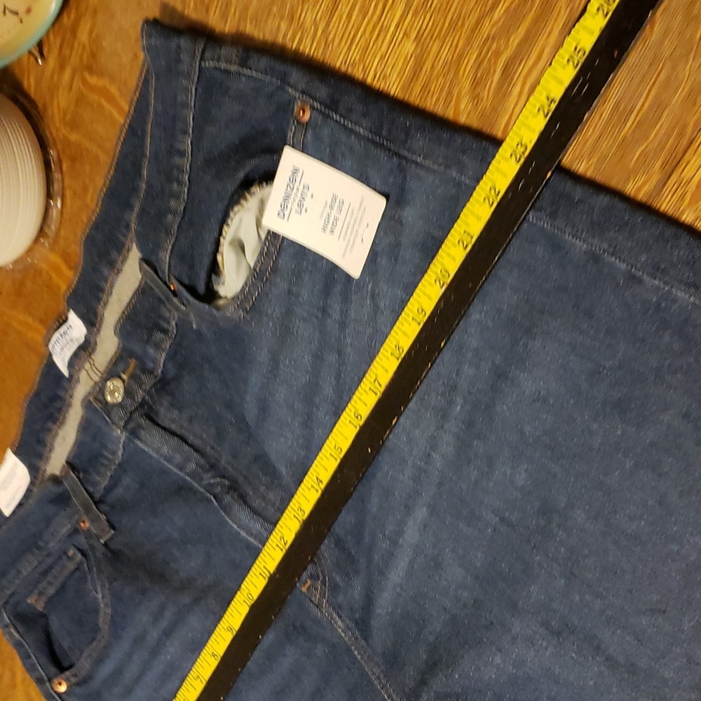 DENIZEN from Levi's Women's High Rise Regular Fit  Terra Firma - Picture 5 of 7